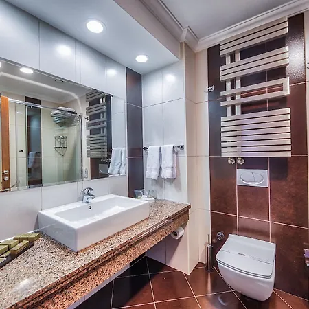 Hotell Atakosk Group 5*