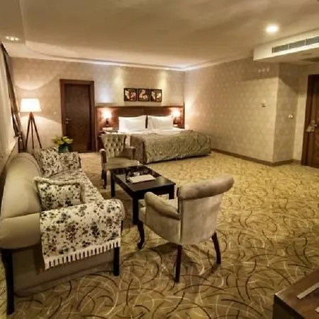 Hotell Atakosk Group 5*